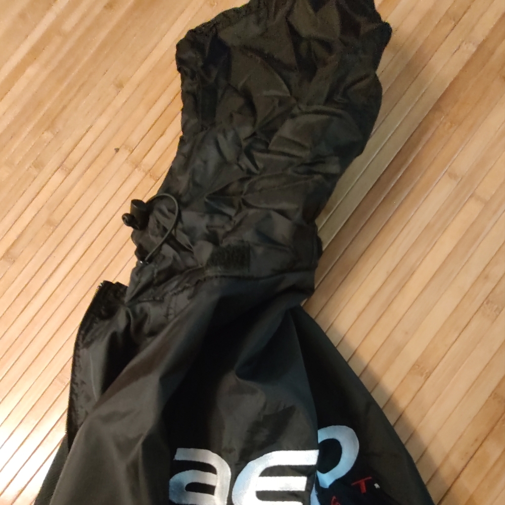 Old Navy windbreaker jacket. XL - Picture 8 of 13